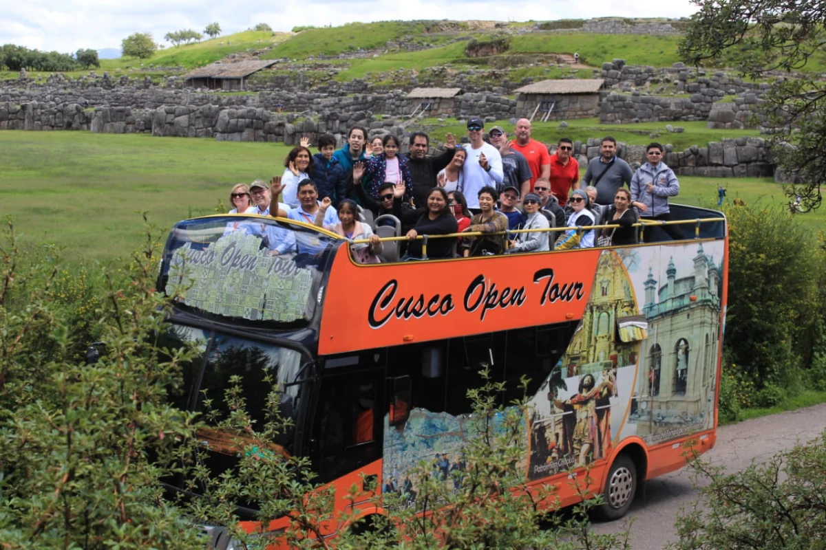 Mirabus - bus panorámico Cusco